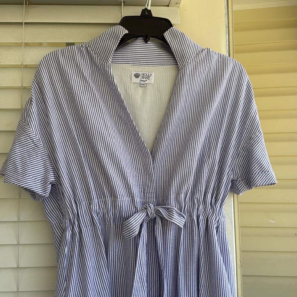 Holly Shae dress white and blue dress worn once
